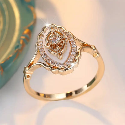 Miniyou™✨💍Vintage Luxury Blossom Ring