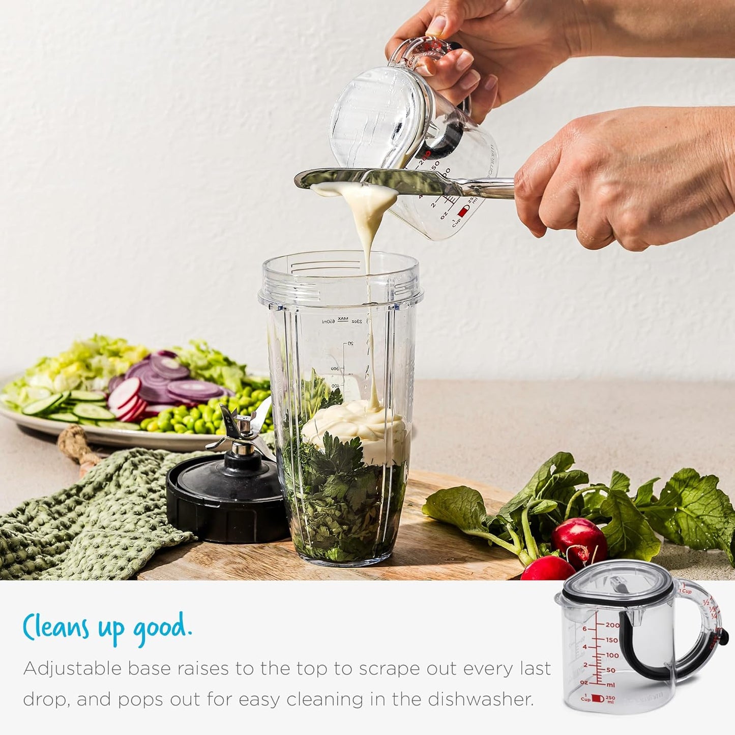 QIAWI ™4-in-1 Adjustable Measuring Cup