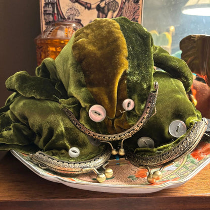 TAILEDEN™🐸👛Velvet, Frog Coin Purse